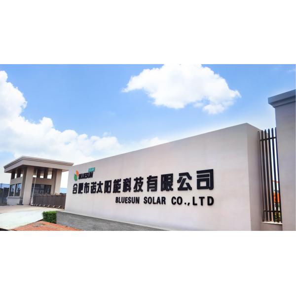 Paneles Solares Costo Bificial Dual Glass 580w 590 Watt TopCon Half Cell Solar Panel Home Use Solar Panel