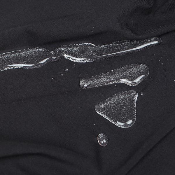 Men's casual T-shirt breathable waterproof, wrinkle-resistant and easy to clean.