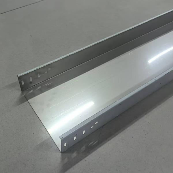 Fire Resistance Stainless Chromium Cable Tray Trough For Challenging Environments