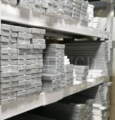 115293 105950 70102279 Grinding Wheel Shaft Topcut Spare Parts For Bullmer