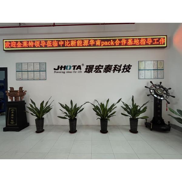 12.8V 45Ah Portable Home Lithium Storage Battery USB Interface 220V Socket