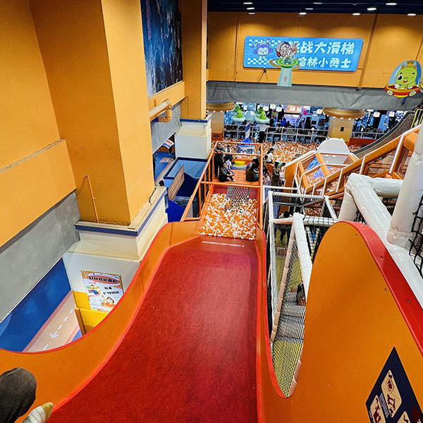 Indoor Playground Slide for Kids 3-10 Years Plastic Safety Design