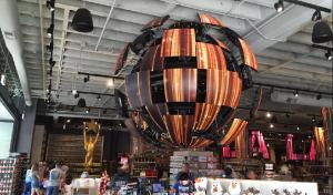 Quality IP43 Waterproof Sphere LED Screen with Video Display Function and FCC Certification for sale