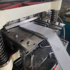 Guangzhou Dongxinnan Construction Machinery Parts Co., Ltd.