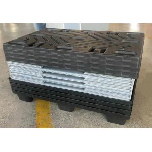 Quality Moving Sleeve Plastic Pallet Box PP Honeycomb Plastic Turnover Box for sale