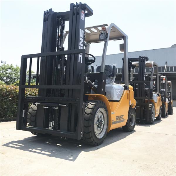 New Green Gasoline LPG Gas 2.5ton Forklift to Argentina