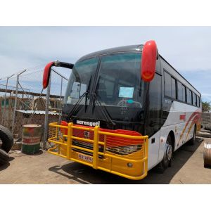 RHD 6 Cylinders Used Zhongtong LCK6118 49 Seats Tour Bus