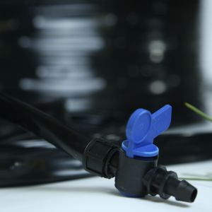 China Customizable Agricultural Drip Tape Black Flat Drip Irrigation Pipe on sale