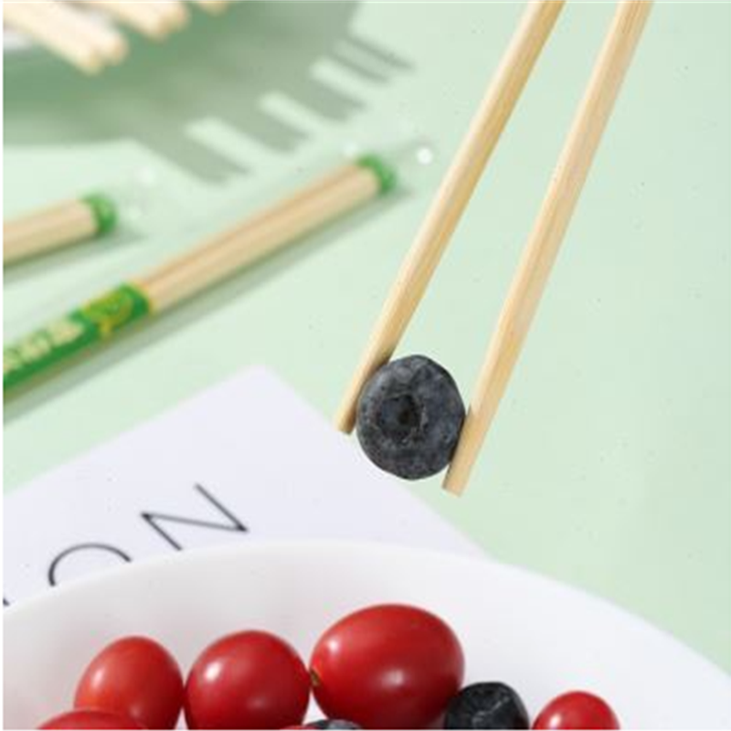Modern Style Disposable Natural Bamboo Round Chopsticks with OPP Package in Large Quantity