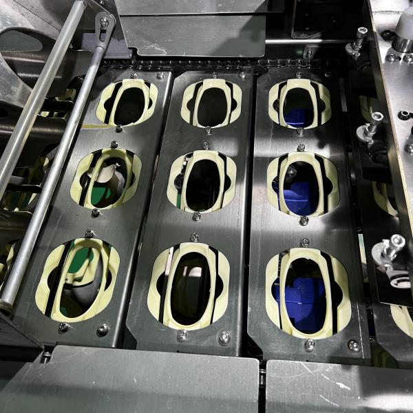 Good Performance Food&beverage Machinery Single Row Egg Liquid Breaking Machine on Sale