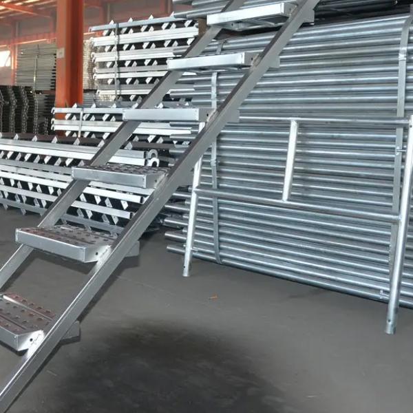 HDG Carbon Steel Scaffolding Staircase Q235 Scaffolding Steel Ladder With Hooks