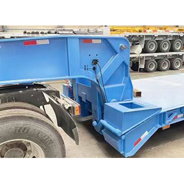 Front Loading Detachable Hydraulic Gooseneck Low Bed Semi Trailer with Van-type Design