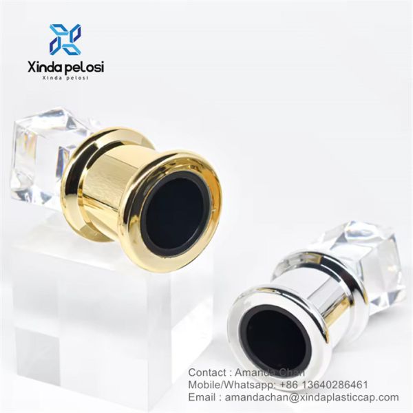 Luxury Cosmetic Gold Crown Bottle Cap For PET Cosmetic Round Bottle