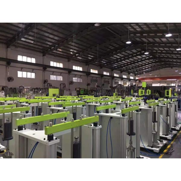 Energy Efficiency Horizontal Injection Molding Machine For Baby Wide Neck Bottle