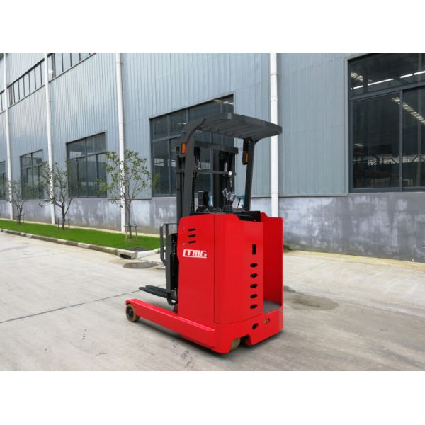 LTMG 1.8 Ton Electric Reach Forklift Equipment With Side Shift And 3 Mast