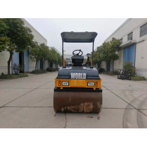 4000kg Vibratory Road Roller Variable Speed Roller Road Machine