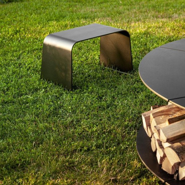 Round Corten Steel Firewood Storage Outdoor Metal Furniture Wood Holder Fire Pit Table With Chairs