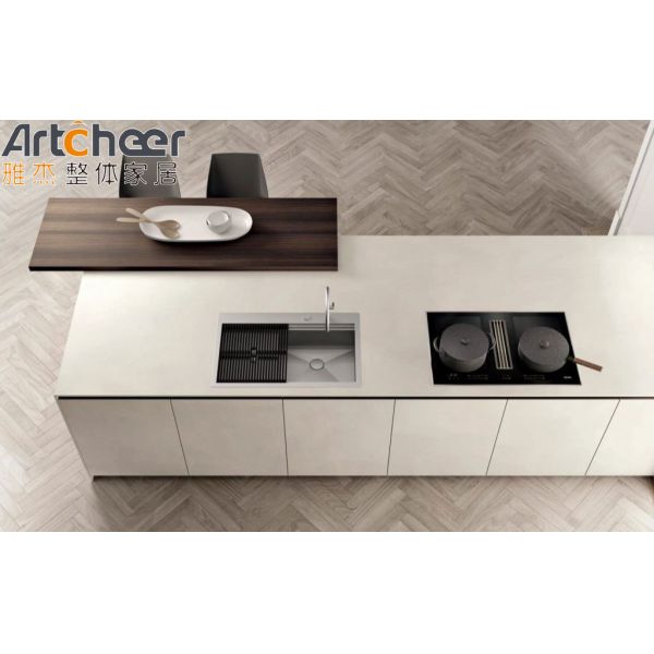 High Gloss Lacquer Wood Door Kitchen Cabinet U Shape Design With Durable Plywood Carcase Material