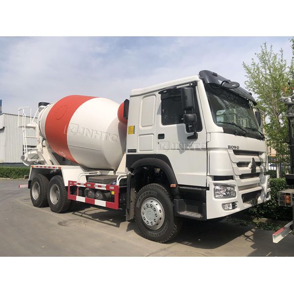 SINOTRUK HOWO Concrete Mixing Truck 10m3 Capacity Cement Mixing Truck Mounted Concrete Mixer Truck For Sale
