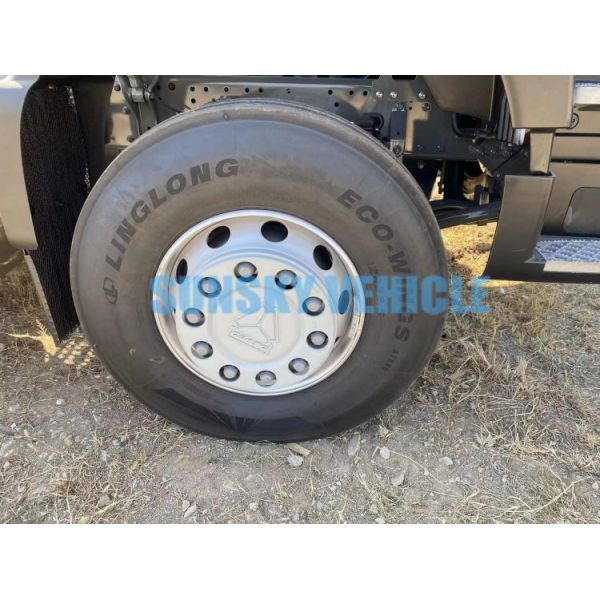 HOWO TX 6X4 380HP TRACTOR HEAD TRUCK Sinotruk Howo Tractor Truck Right Hand Drive