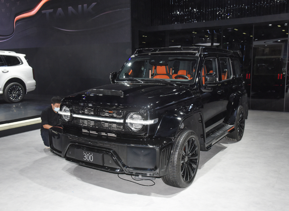 2024 GWN TANK 300 Car Hybrid 4WD Gasoline SUV 2.0T City Edition 5 Seats Midsize SUV