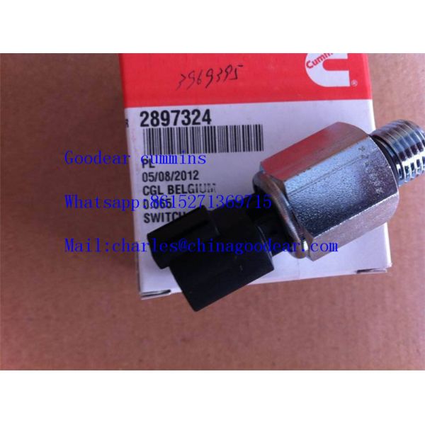 Dongfeng isbe diesel engine oil pressure sensor 2897324