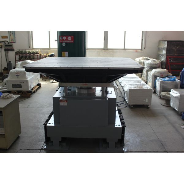 800 * 800mm Table Half Sine Pulse Bump Test Vibration For Components / Electronics