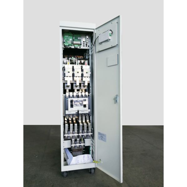 Servo Controlled Three Phase Voltage Stabilizer