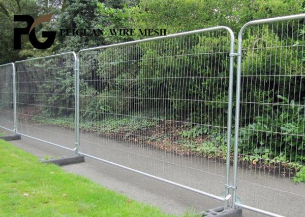 PVC Coated Construction Site Fencing , Outdoor Galvanized Construction Fencing