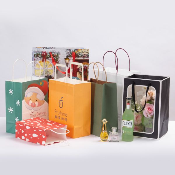 OEM 300gsm Printed Paper Gift Bags Bulk For Valentine's Day