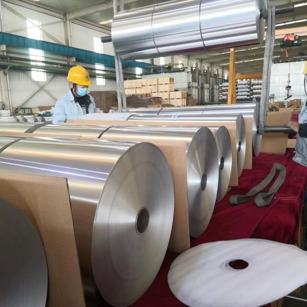 8006 Aluminium Foil Roll For Food Packaging 75ft Aluminium Foil Jumbo Roll