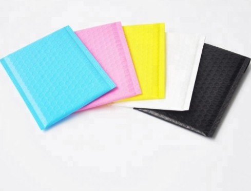Custom Wholesale Non Bubble Mailer Self-adhesive Flat Poly Mailer