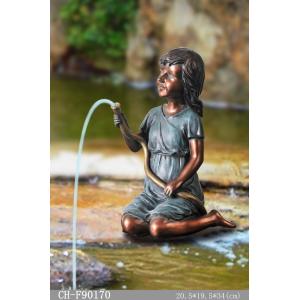 Littele Girl Water Fountain Spitters With Pump