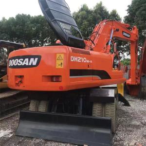 Quality DH210 Used Doosan Wheeled Excavator 21 Ton Robust Construction for sale