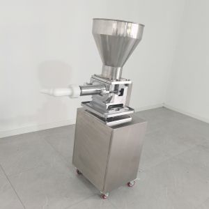 Automatic Bread Filling Machine