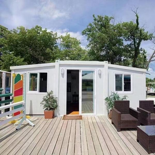 40 Ft Expandable Mobile Home with 2 Bedroom Expanding Container House and Steel Door