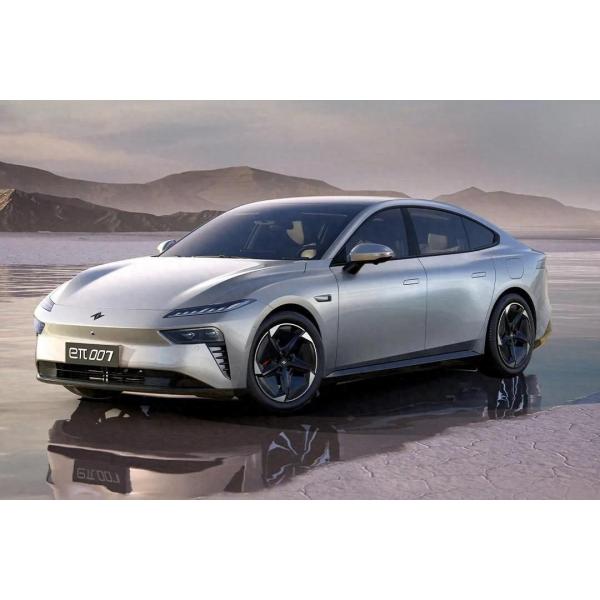 High Speed Pure Electric Sedan Dongfeng Yipai 007 5-door 5-seat Body Structure and 2915mm Wheelbase