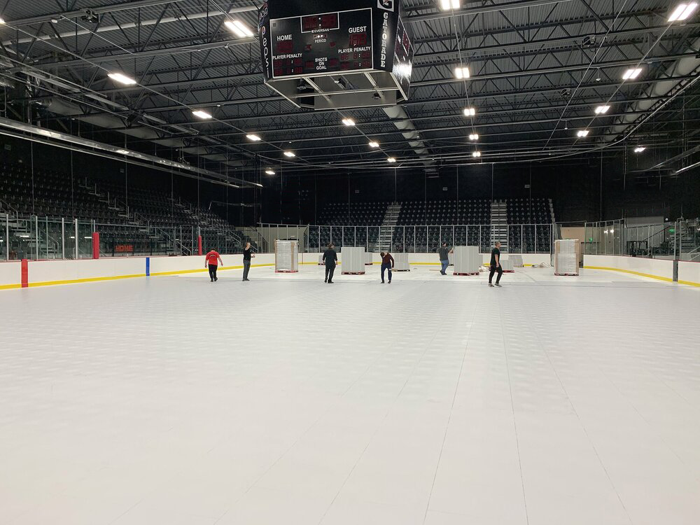 Quality 1200x600x25mm Plastic Ice Rink Insulated Protection Floor Temperature Keeper for sale