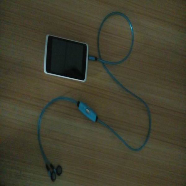 novelest colorful el earphone/glow earphone/light up earphone