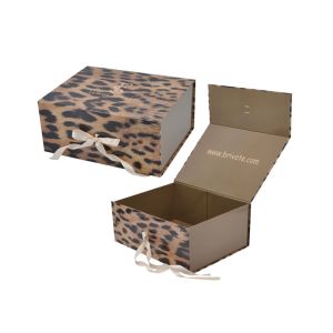 China Cardboard CMYK 128gsm Magnetic Packaging Shoe Box FSC For Wine on sale