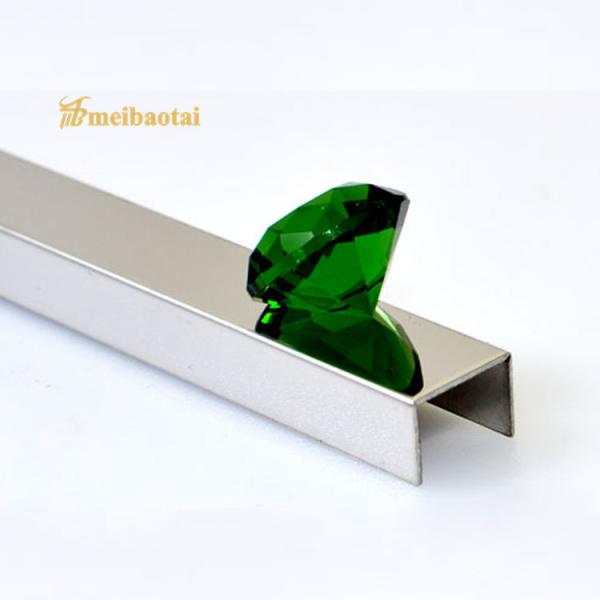 U6 X 2438mm Polished Stainless Steel Tile Trim , DIN Brushed Steel Edging Strip