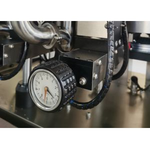 China Gnc Automatic Water Filling Machine 2200mm Liquid Bottle Filling Machine on sale