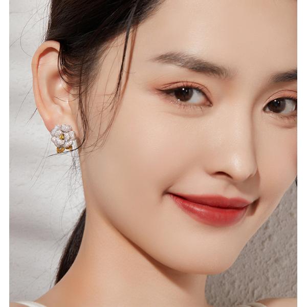 Camellia Ear Clip Ear Ring Design 18k White Gold Diamond Earrings For Women