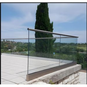 Quality Modern Toughened Glass Balcony Railing Windproof Custom Sizes for sale