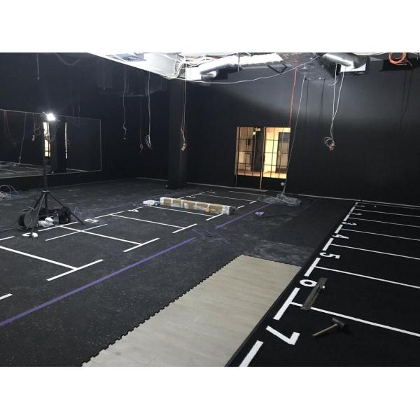 Interlocking rubber gym flooring tiles