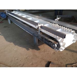 Quality Heat Resistance Dry Wire Mesh Stainless Steel Belt Conveyor for sale