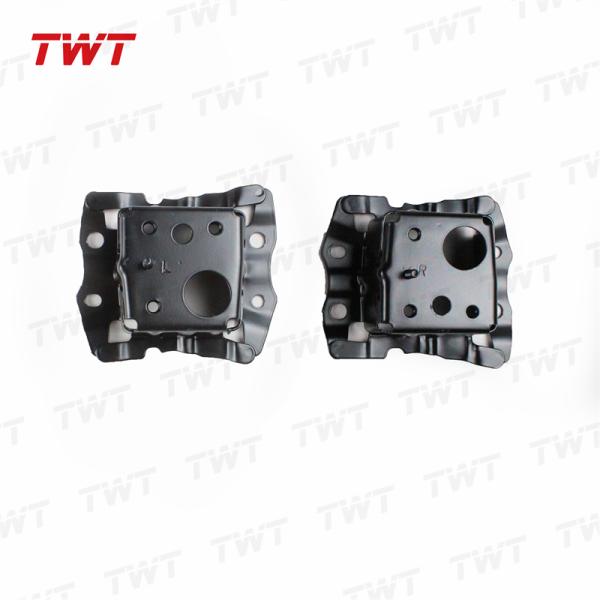 TWT Car OEM Number Reinforcement Bumper Arm Support 58324-0P021 58323-0P020 Fit for Toyota Reiz 2007-2013