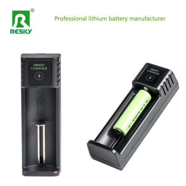 1 Slot Cylindrical Battery Cell Charger For 3.7V 3.6V Rechargeable Lithium LiFePO4 18650 26650 21700 Battery