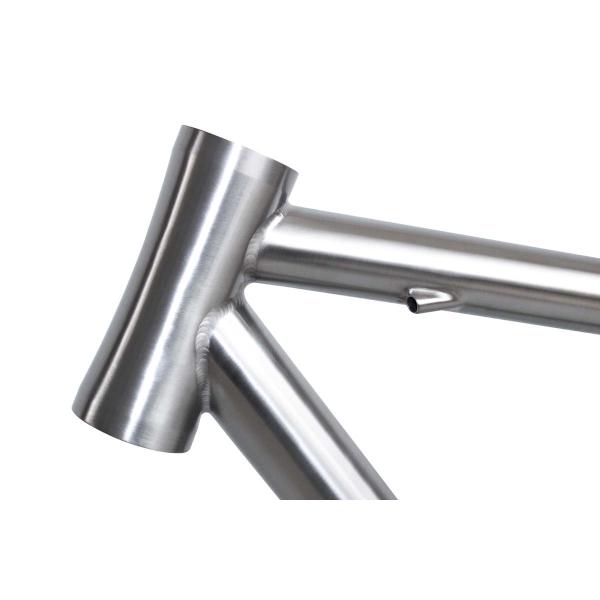 Lightweight Titanium Road Bike Frame 130mm Inner Cable Routing Anti Rust