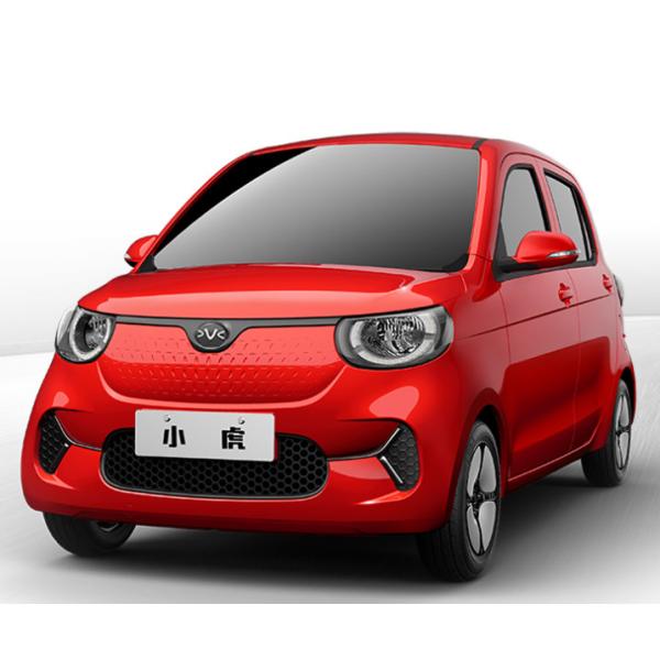 XH EV Electric Car High Speed Mini Electric Car With Long Driving Range 200KM